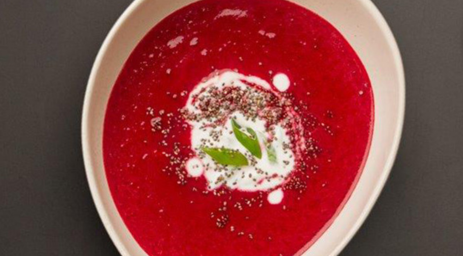 Detox-Suppe mit Rote Bete, Chiasamen und Karotten