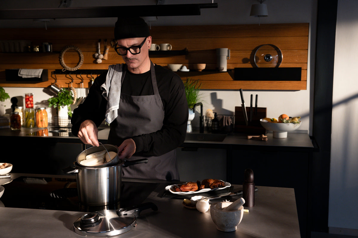 Vitavit® Premium Set of Pressure Skillet, 3.5 liters + Pressure Cooker 6.0 liters with Free Glass Lid