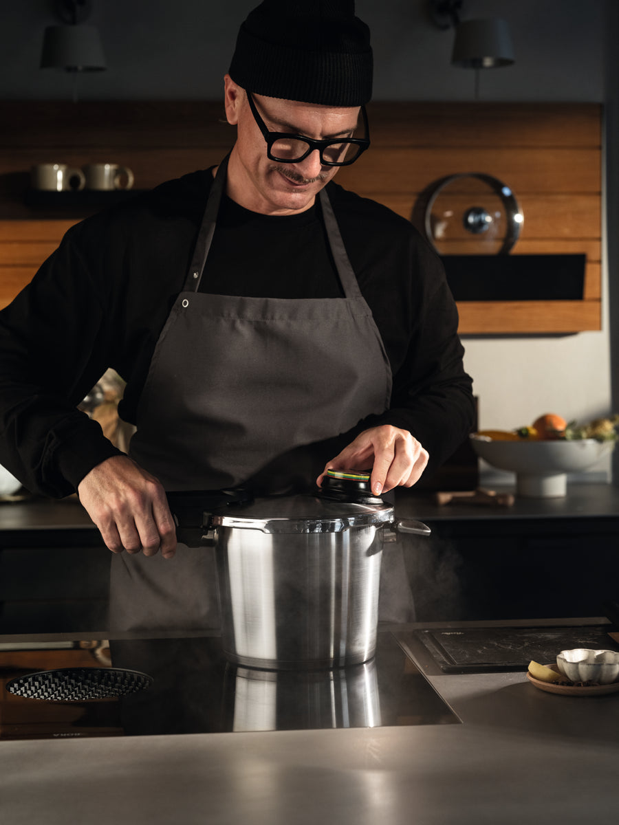 Vitavit® Premium Set of Pressure Skillet, 3.5 liters + Pressure Cooker 6.0 liters with Free Glass Lid