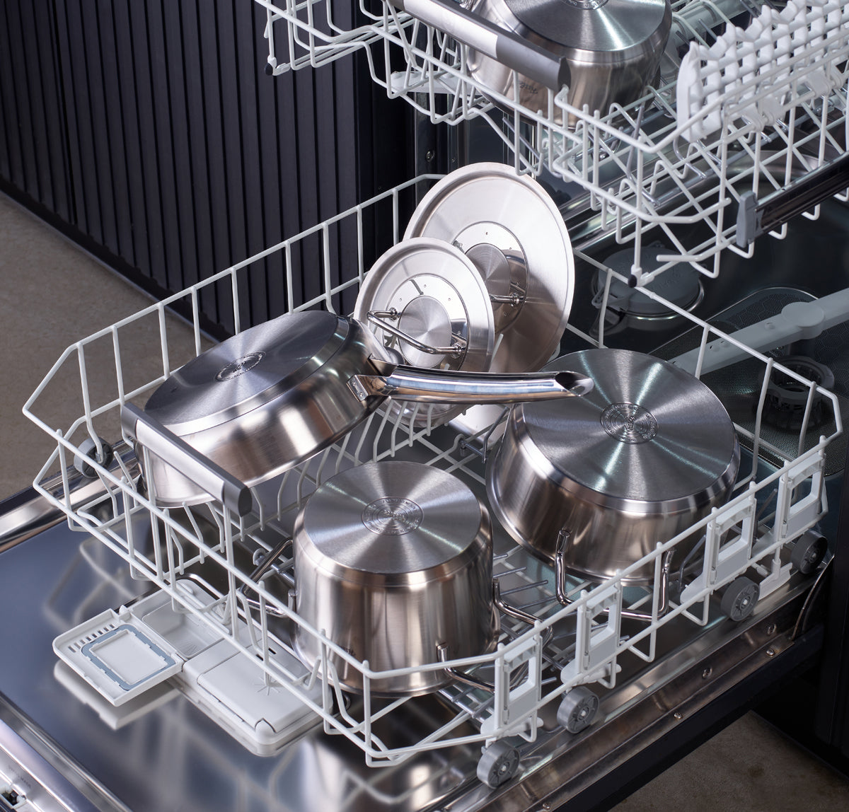 AST_2755709;76bb9d75dacbdc5063cd294a7609fe92;SI_1933803,SI_1933802,SI_1933801