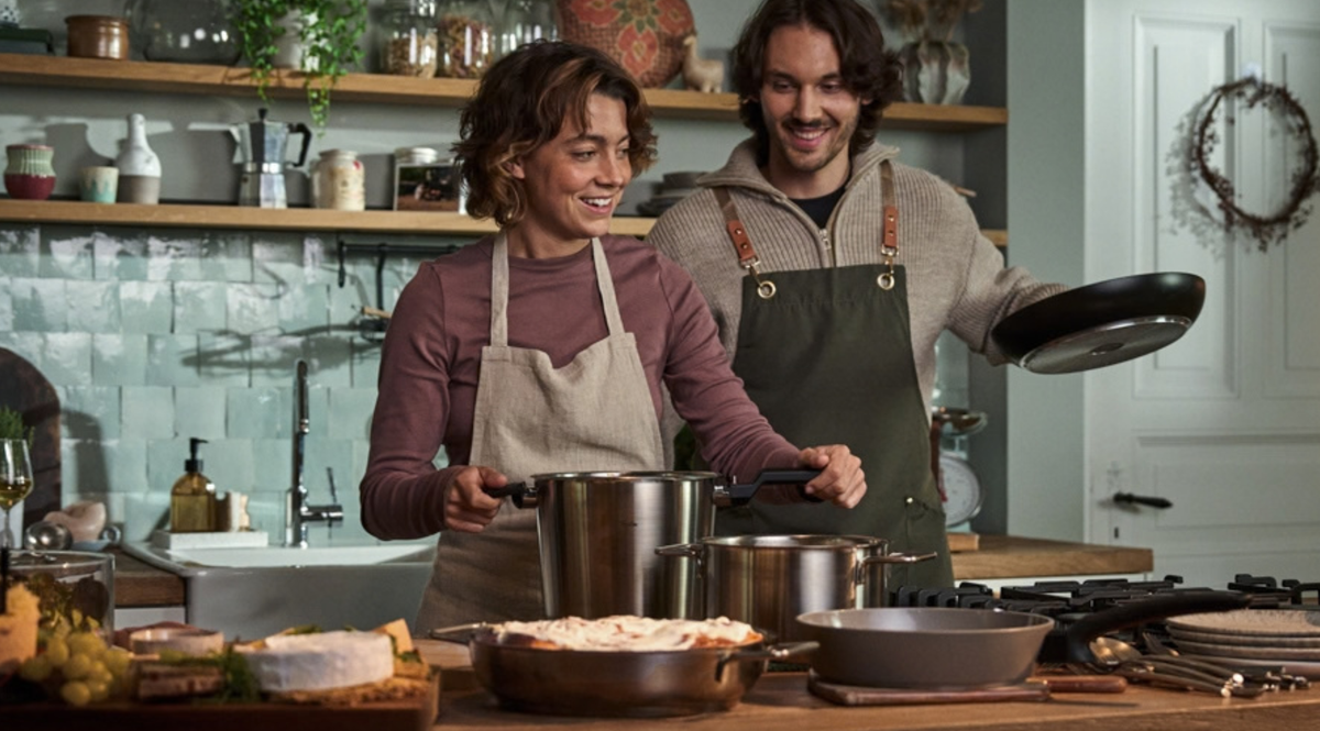 So wird aus Thanksgiving dein Friendsgiving-Moment