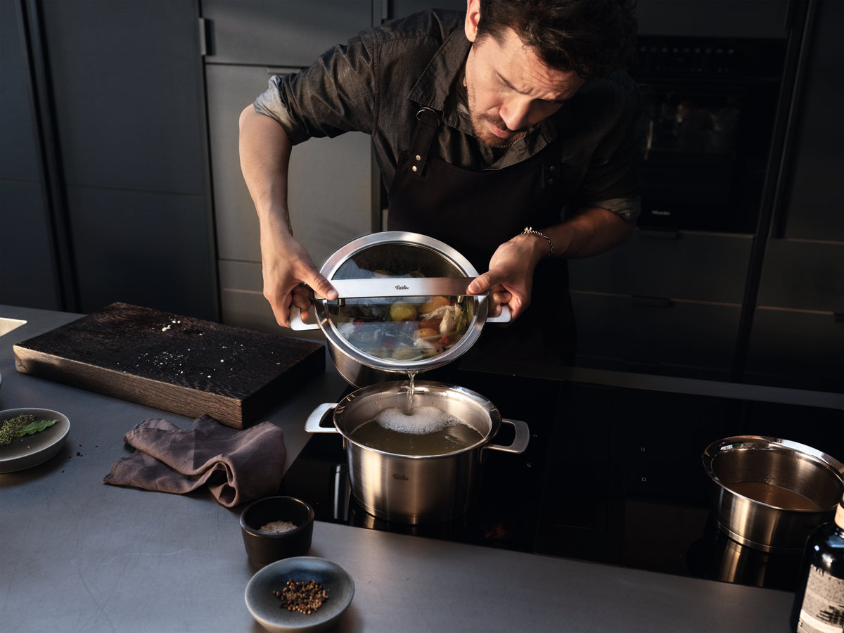 Phi Collection® 5-piece cookware set with glass lids | Fissler