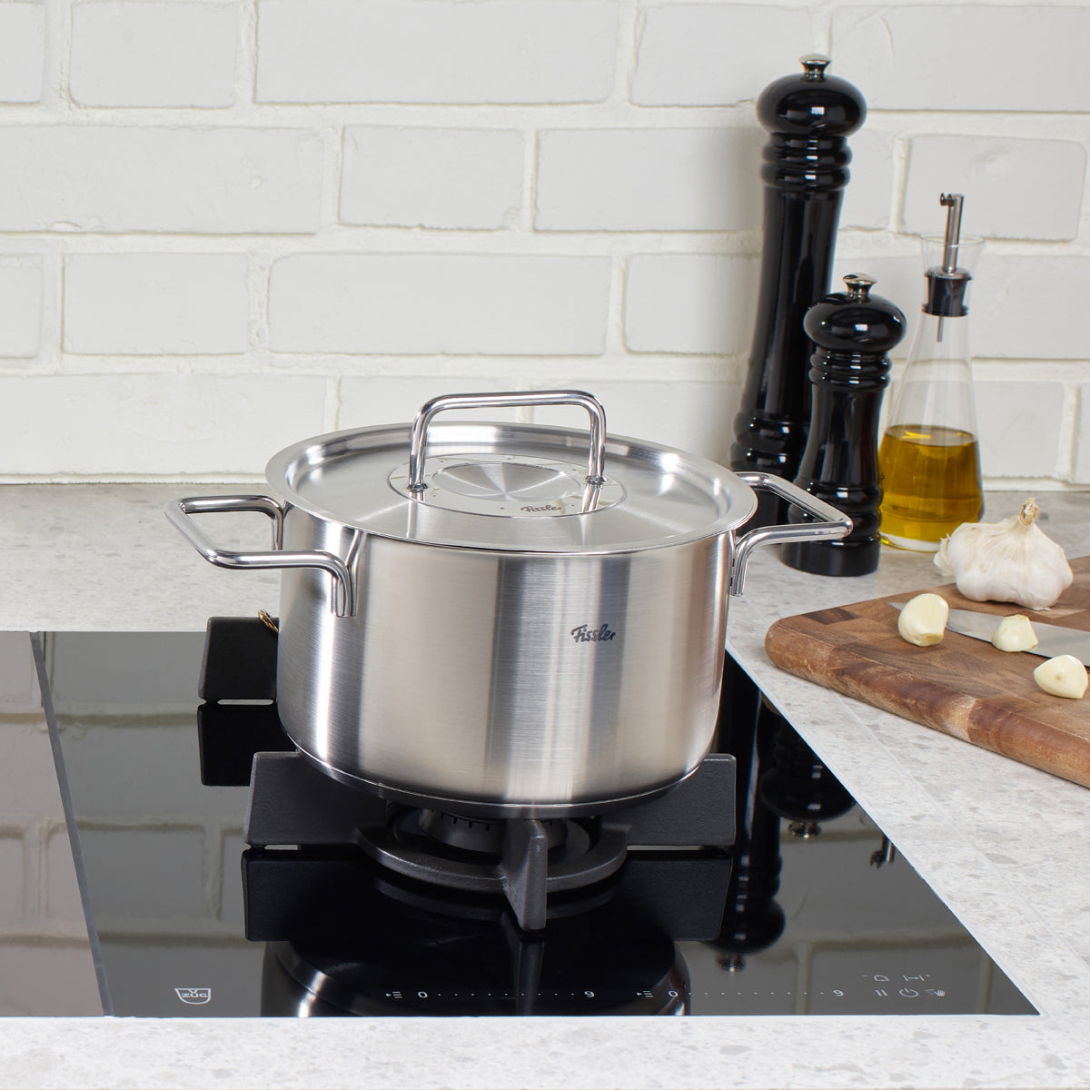 Fissler Pure Collection Stock Pot with Metal Lid | Fissler