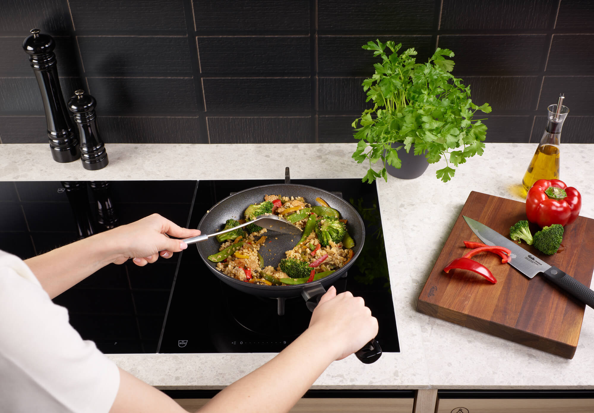 Buy 24 cm frying pans for two people | Fissler