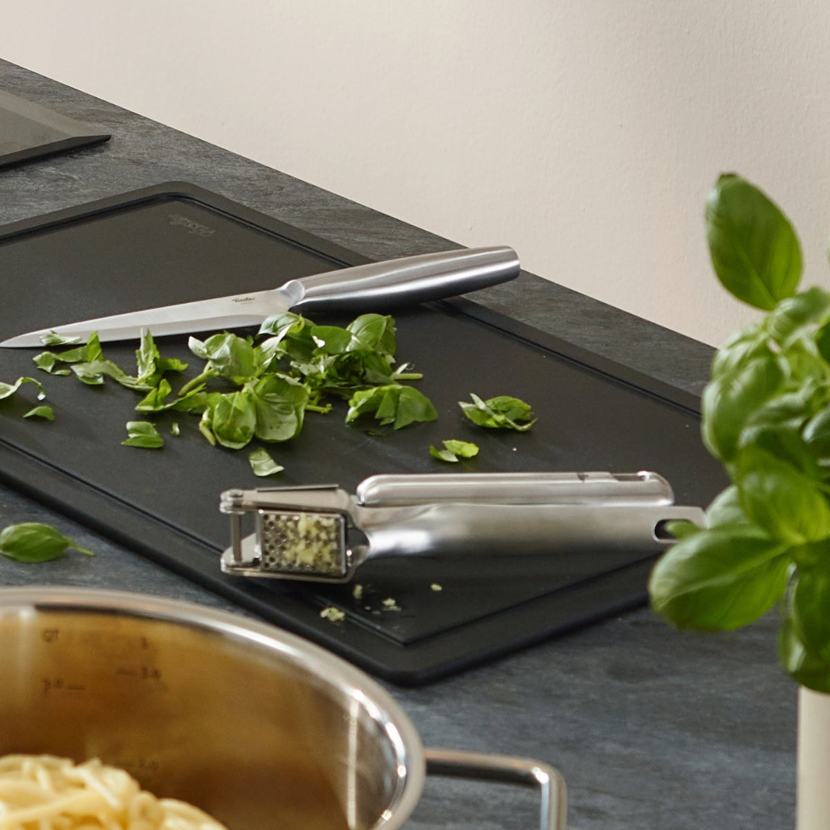 AST_2903549;f4ac77024bcb0b8c4fbd37b5044ac0cc;SI_2716338